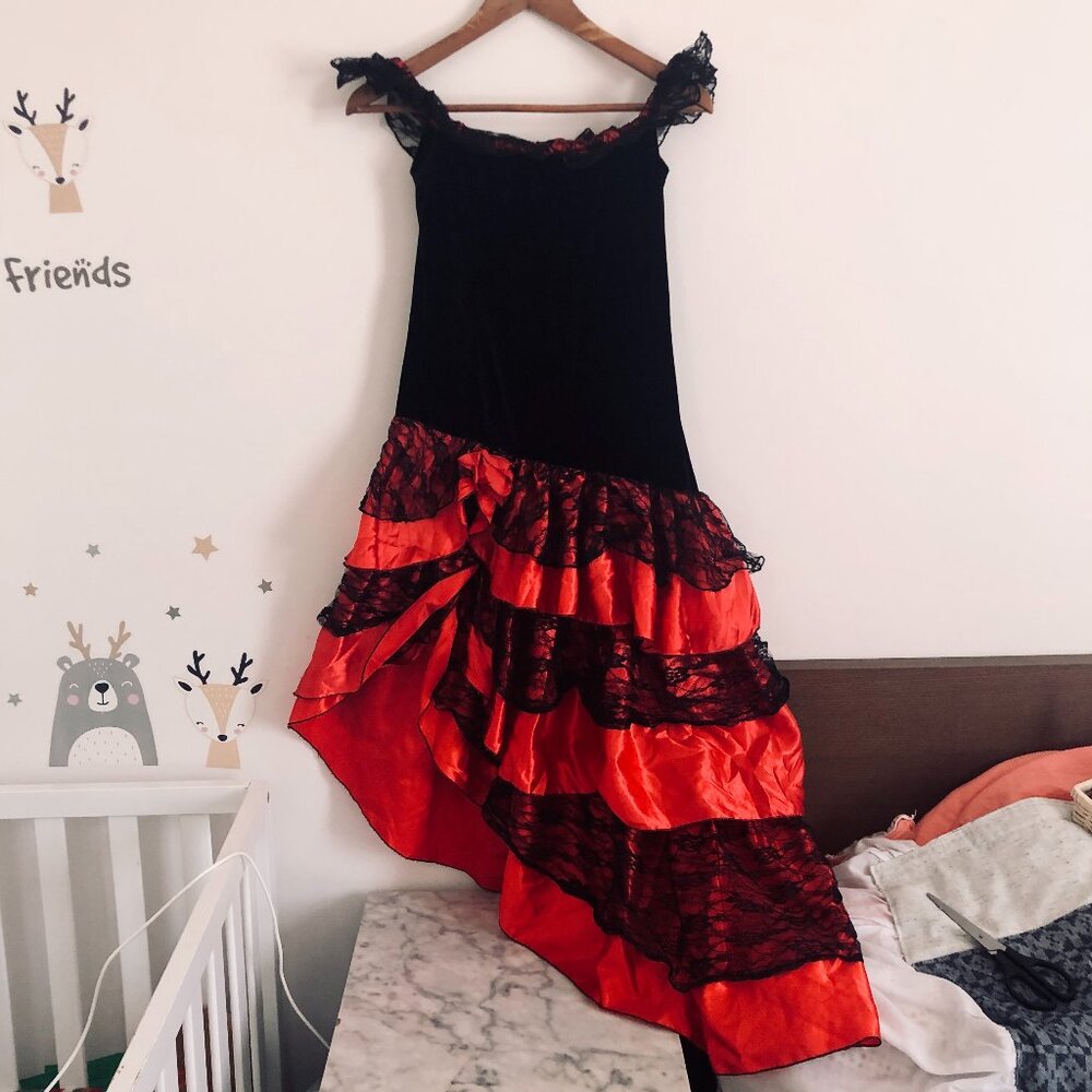 Women’s Black and Red Ruffled Dance Dress